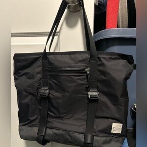 Lululemon bag